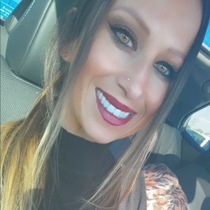 Meet your Posher, Brandi